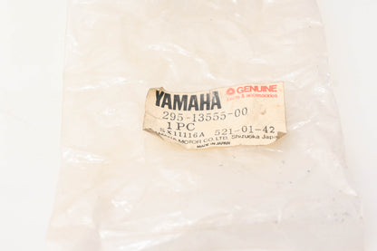 New OEM Yamaha 295-13555-00-00 Carburetor Intake Manifold NOS