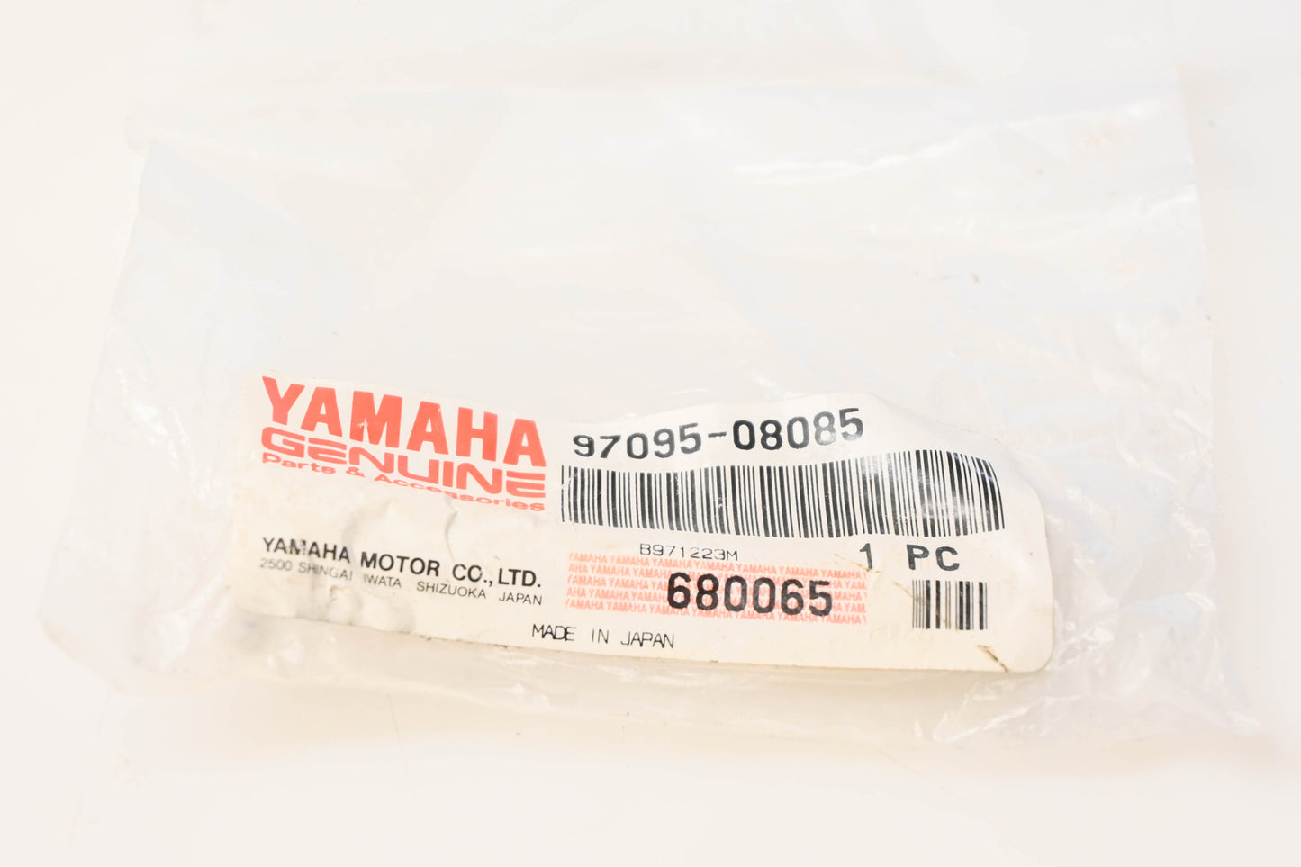 New OEM Yamaha 97095-08085-00 Bolt NOS