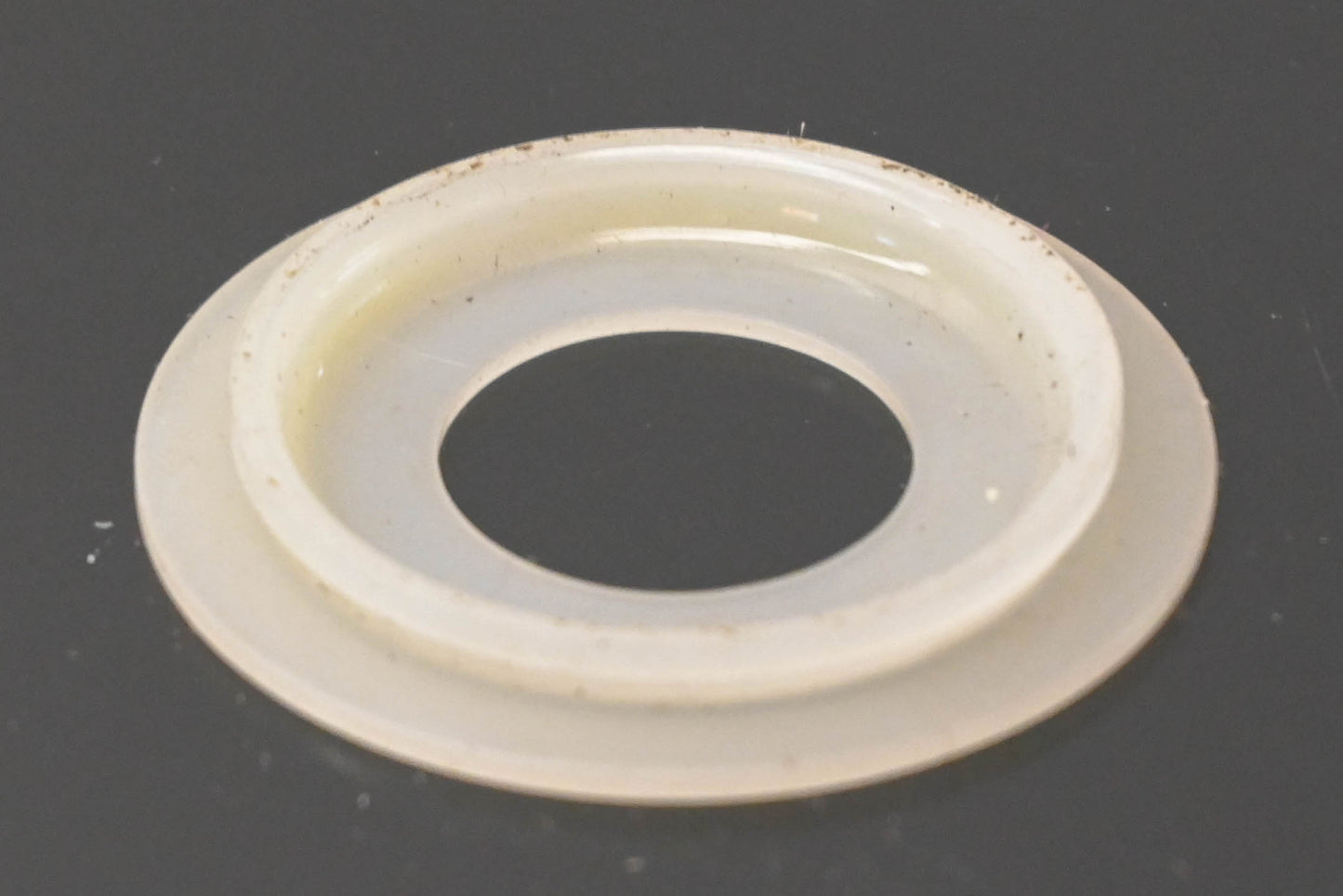 New OEM Yamaha 341-25855-00-00 Diaphragm Bushing NOS