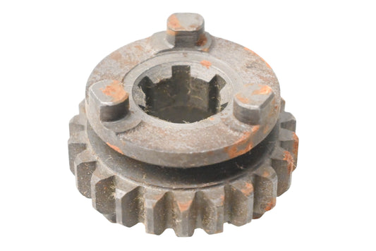 New OEM Yamaha 315-17251-00-00 5th Wheel Gear NOS