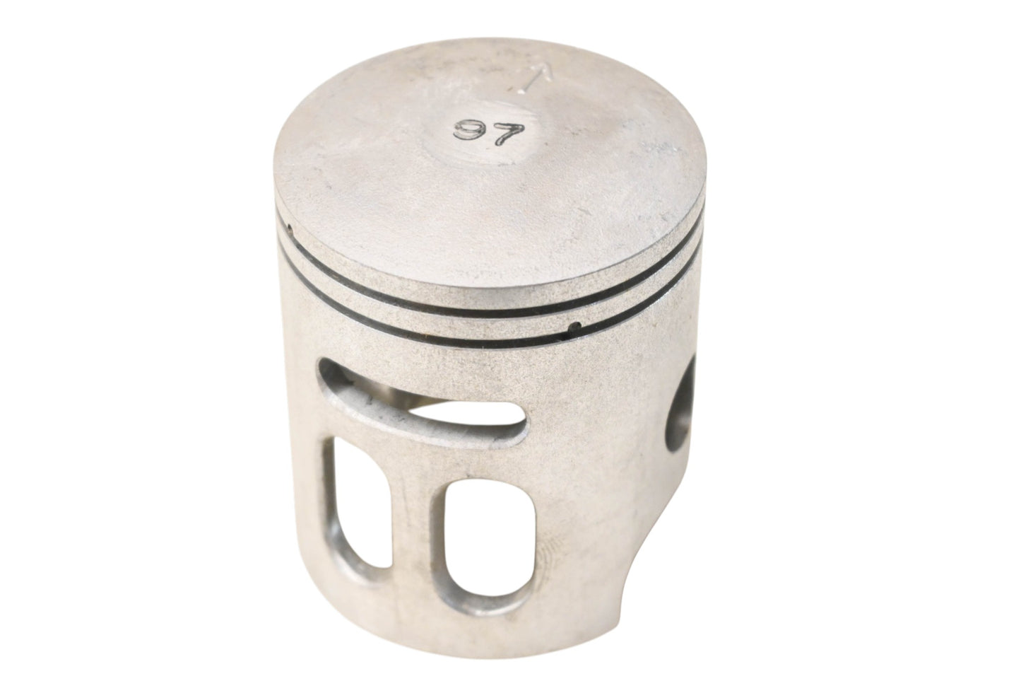 New OEM Yamaha 1T0-11631-00-97 Piston NOS