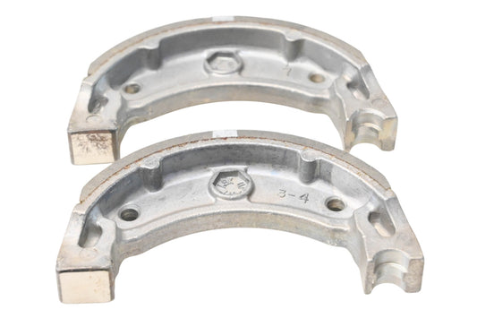 New OEM Yamaha 3AC-W2536-00-00 Brake Shoe Kit NOS