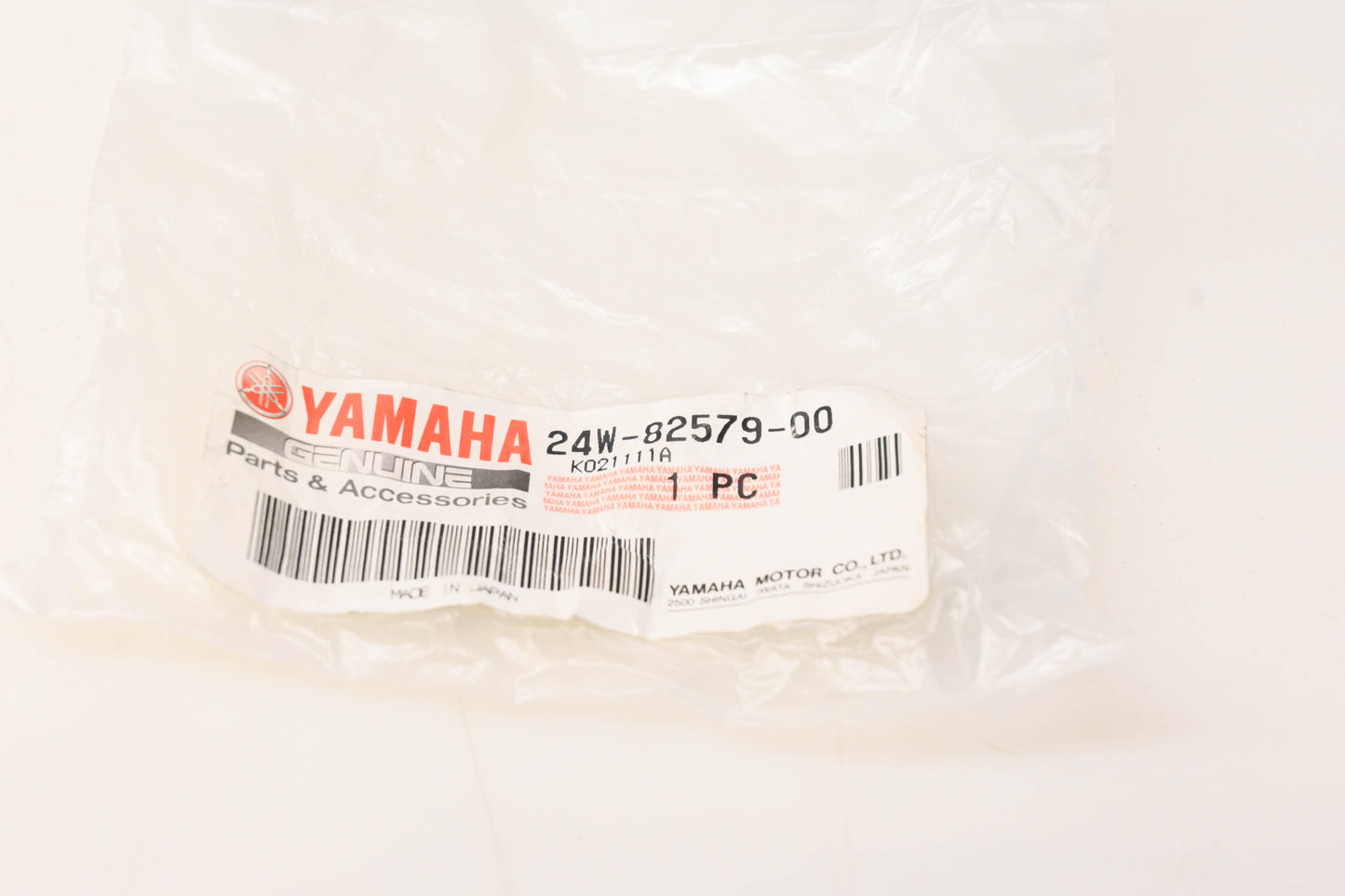 New OEM Yamaha 24W-82579-00-00 Key Cap NOS