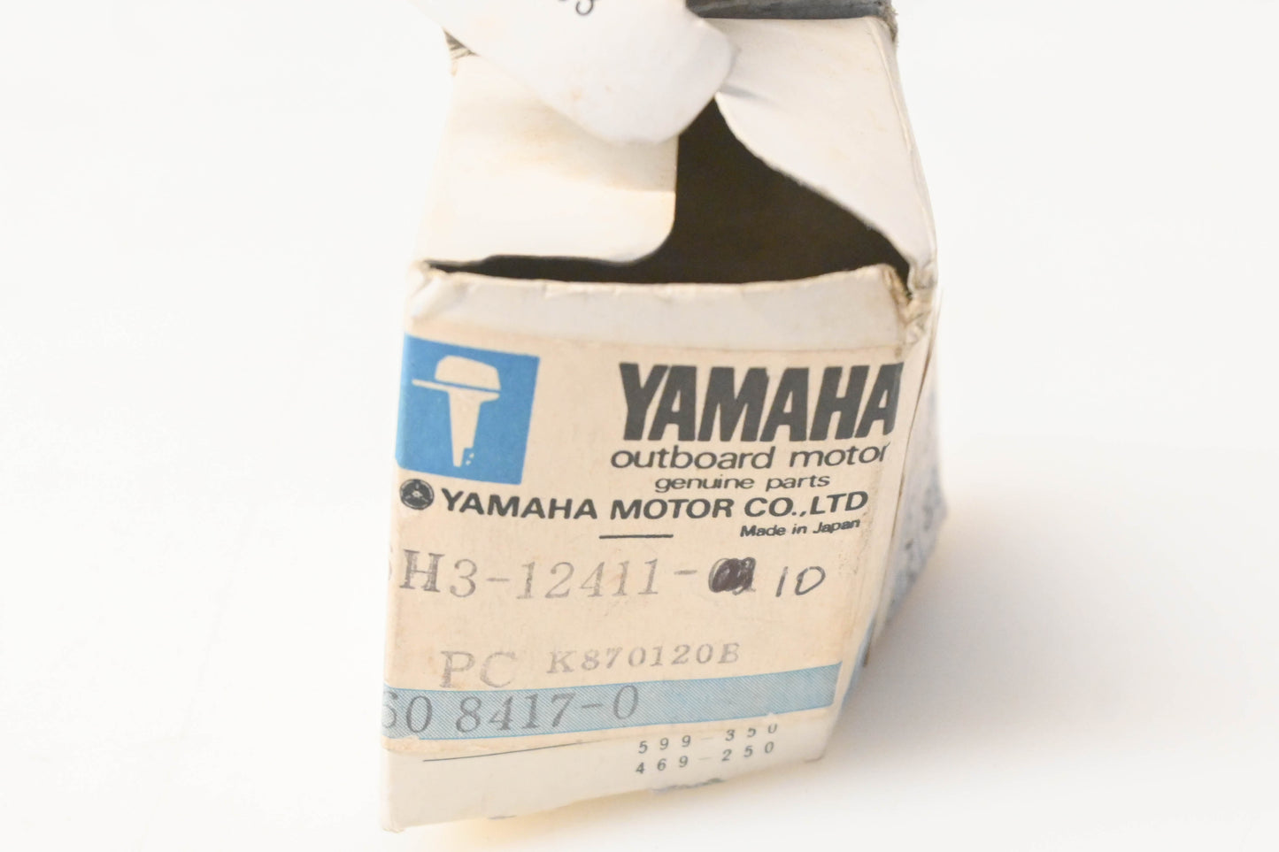 New OEM Yamaha 6H3-12411-10-00 Thermostat NOS