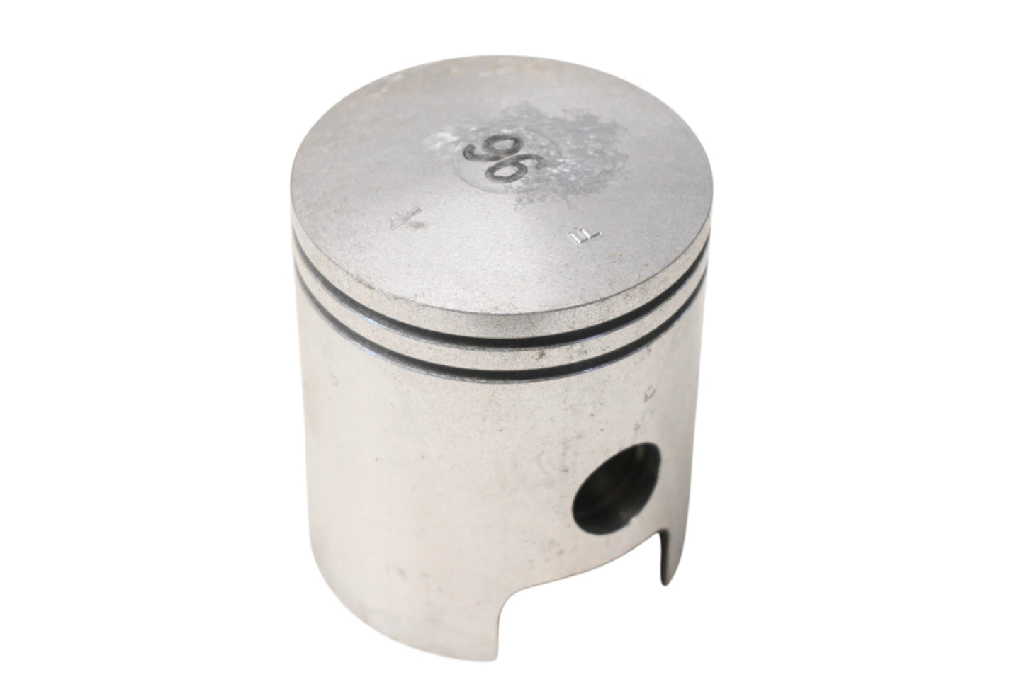 New OEM Yamaha 166-11631-01-96 Piston NOS