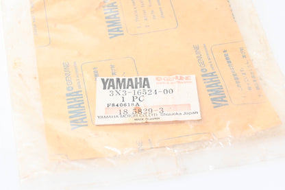 New OEM Yamaha 3X3-16524-00-00 Clutch Plate NOS