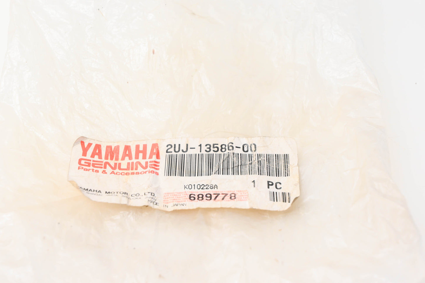 New OEM Yamaha 2UJ-13586-00-00 Carburetor Intake Manifold Boot NOS
