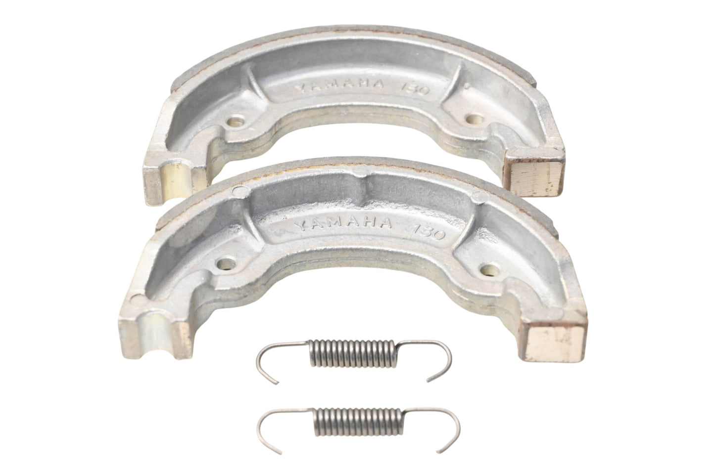New OEM Yamaha 3KG-W2534-00-00 Brake Shoe Kit NOS