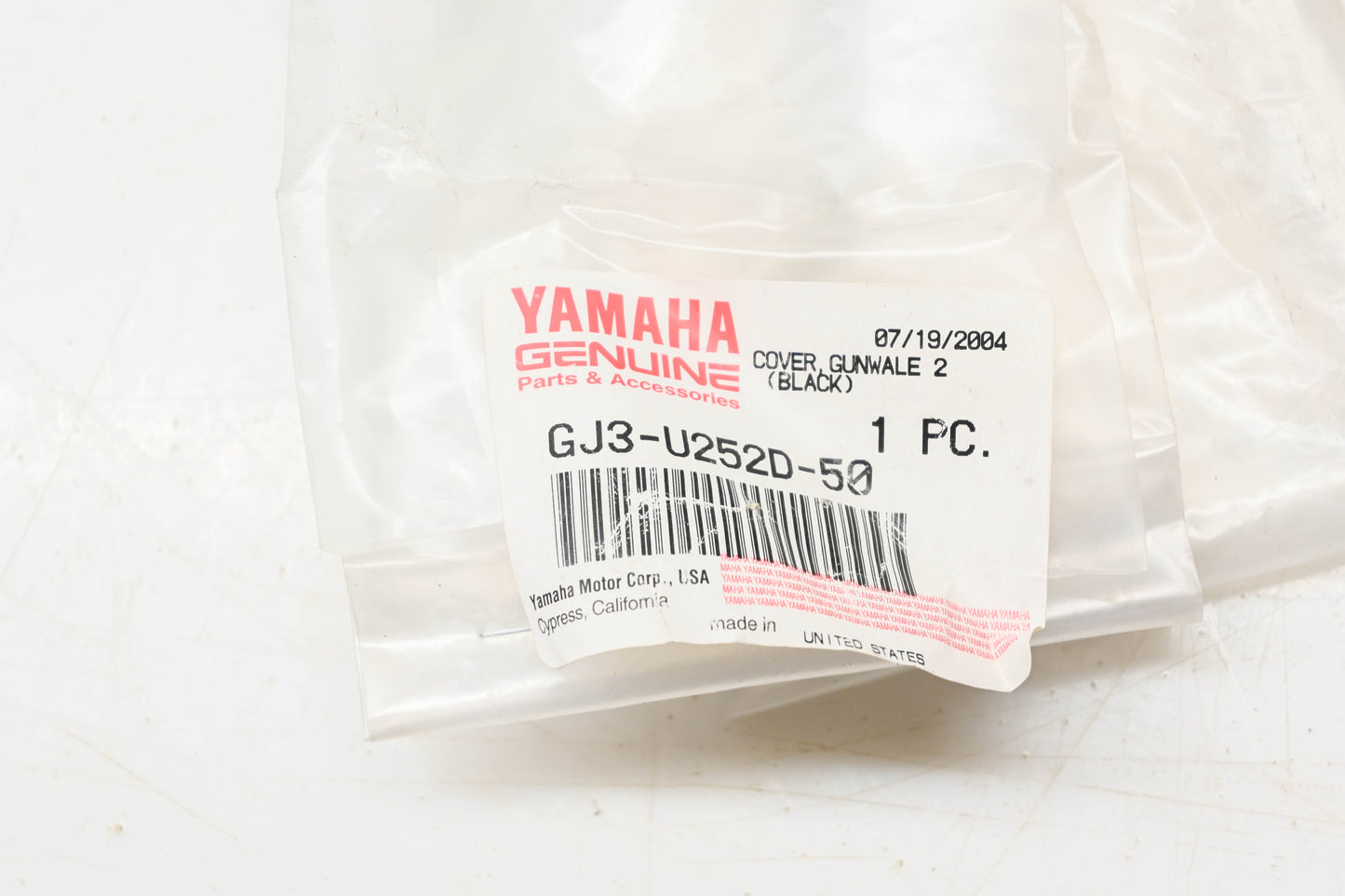 New OEM Yamaha GJ3-U252D-50-00 Gunwale Cover NOS