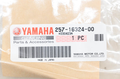 New OEM Yamaha 257-16324-00-00 Clutch Plate NOS