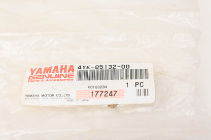 New OEM Yamaha 4YE-85132-00-00 Bracket NOS
