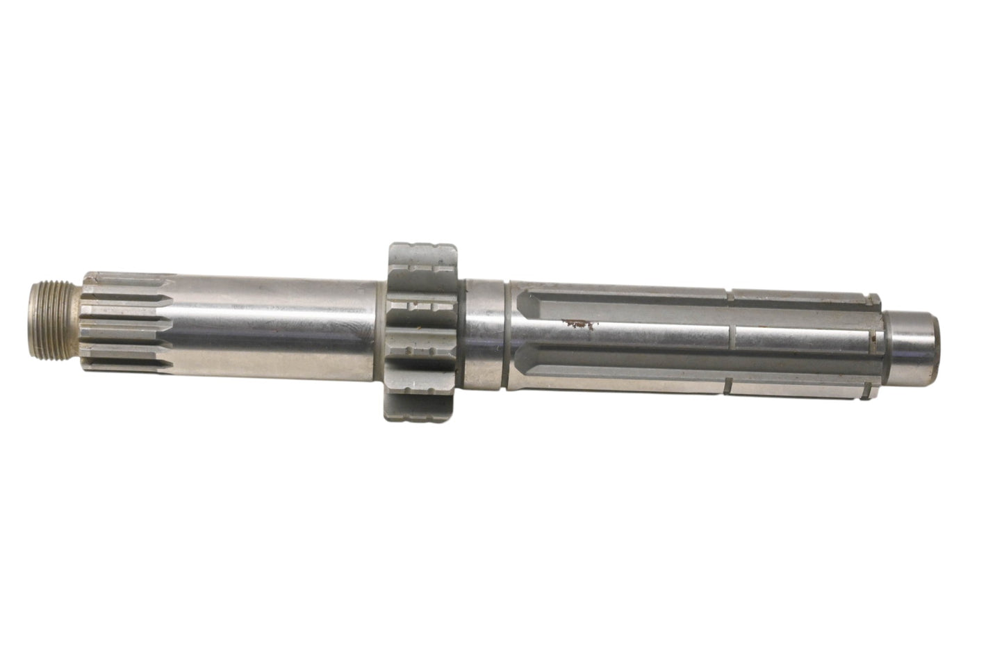 New OEM Yamaha 5UN-17411-00-00 Main Axle Shaft NOS