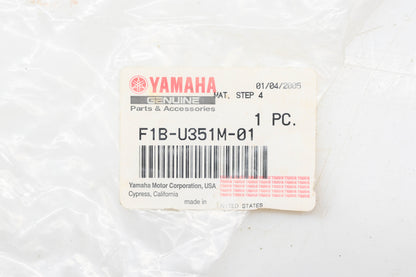 New OEM Yamaha F1B-U351M-01-00 Step Mat NOS