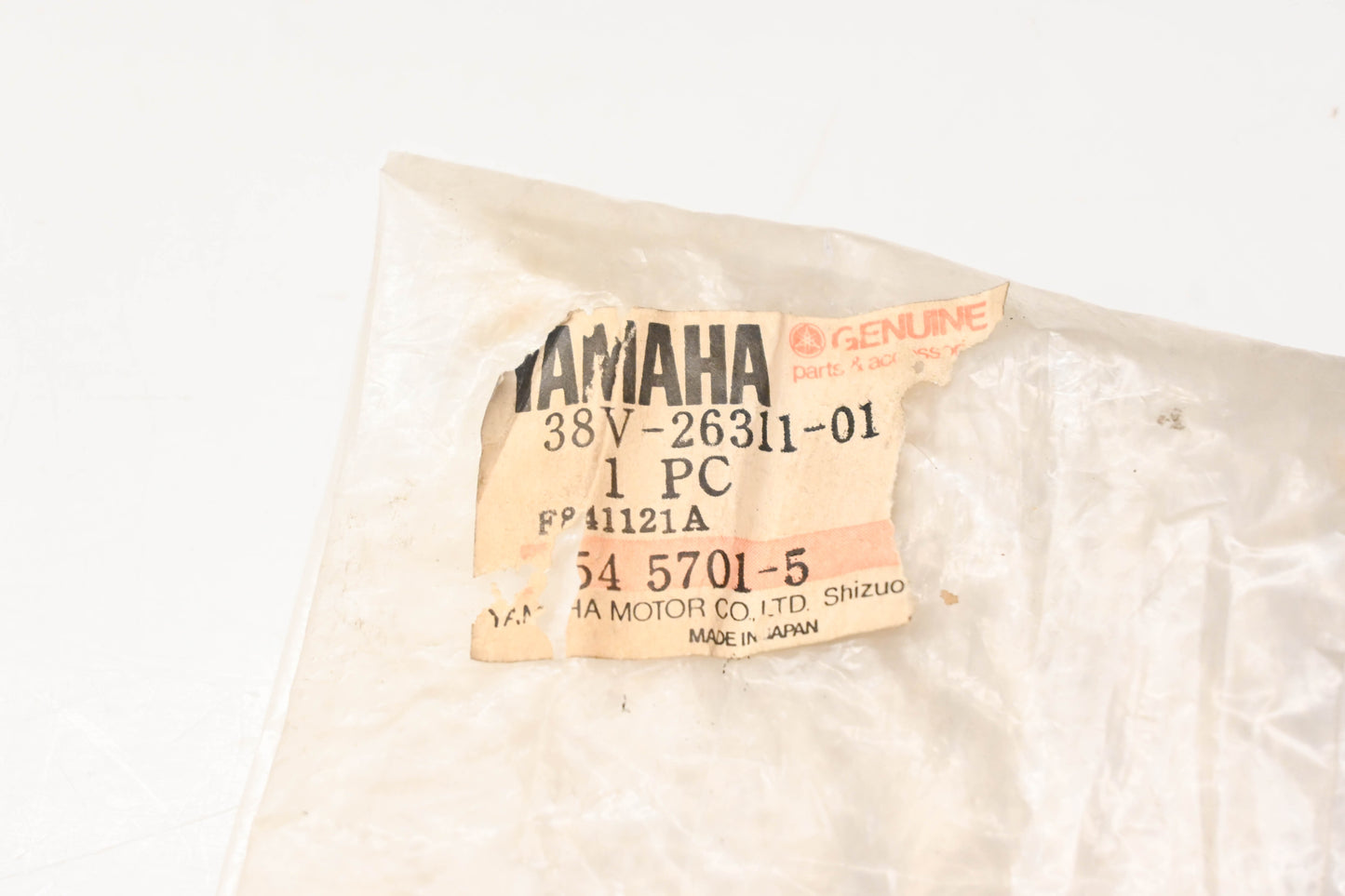 New OEM Yamaha 38V-26311-01-00 Throttle Cable NOS