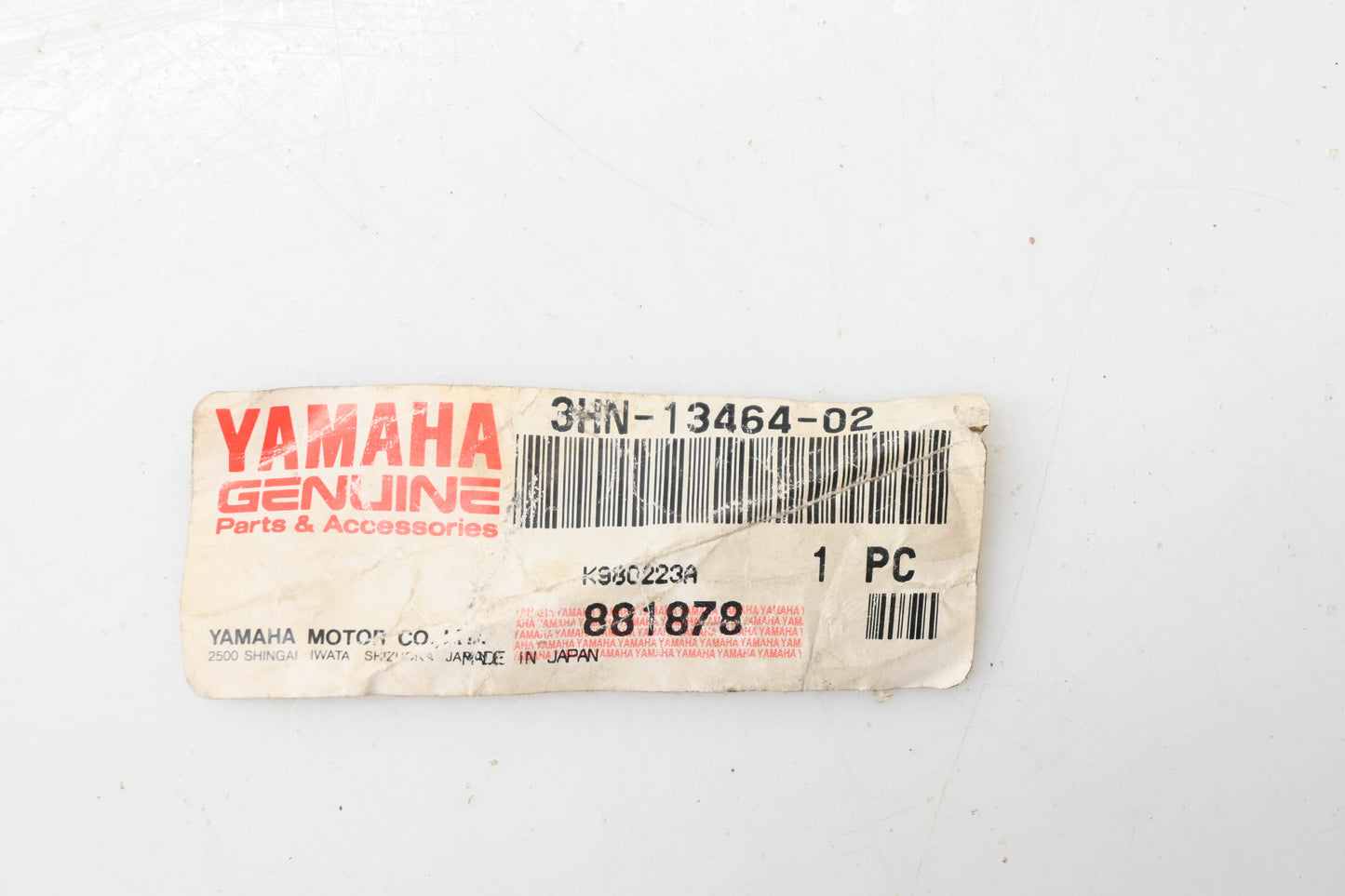 New OEM Yamaha 3HN-13464-02-00 Oil Cooler Line Hose NOS