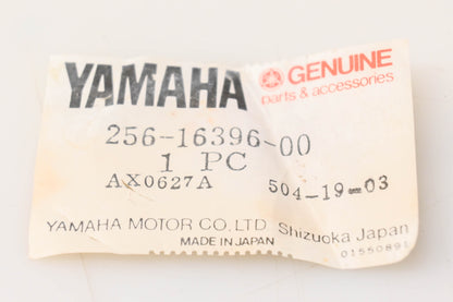 New OEM Yamaha 256-16396-00-00 Push Screw Housing NOS