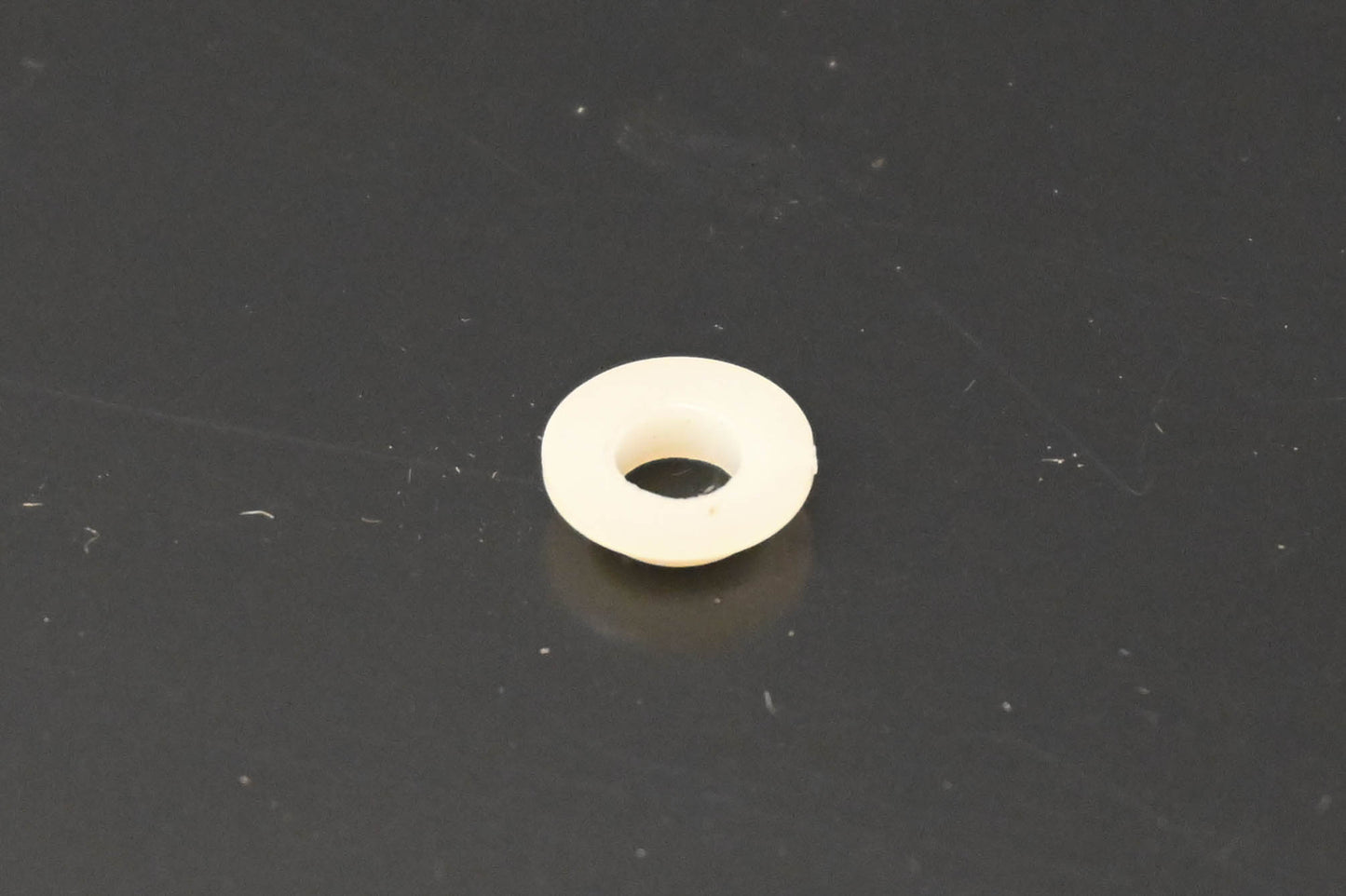 New OEM Yamaha 2H0-14534-00-00 Collar NOS