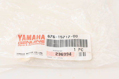 New OEM Yamaha 676-15717-00-00 Starter Shaft NOS