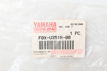 New OEM Yamaha F0X-U351R-00-00 Step Mat NOS