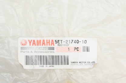 New OEM Yamaha 5ET-21740-10-00 Side Cover Assembly NOS