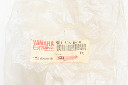 New OEM Yamaha GH1-6251E-10-00 Stern Gunwale NOS