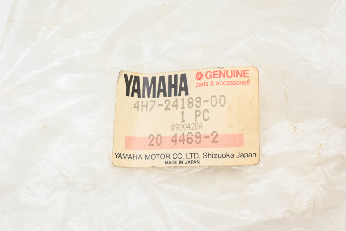 New OEM Yamaha 4H7-24189-00-00 Plate Mold NOS