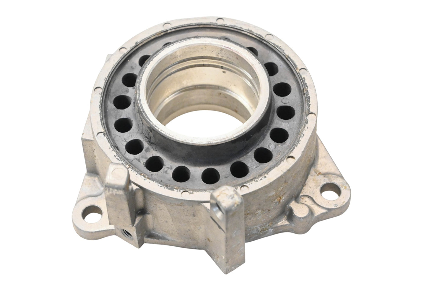 New OEM Yamaha 61X-G5332-00-00 Bearing Housing NOS