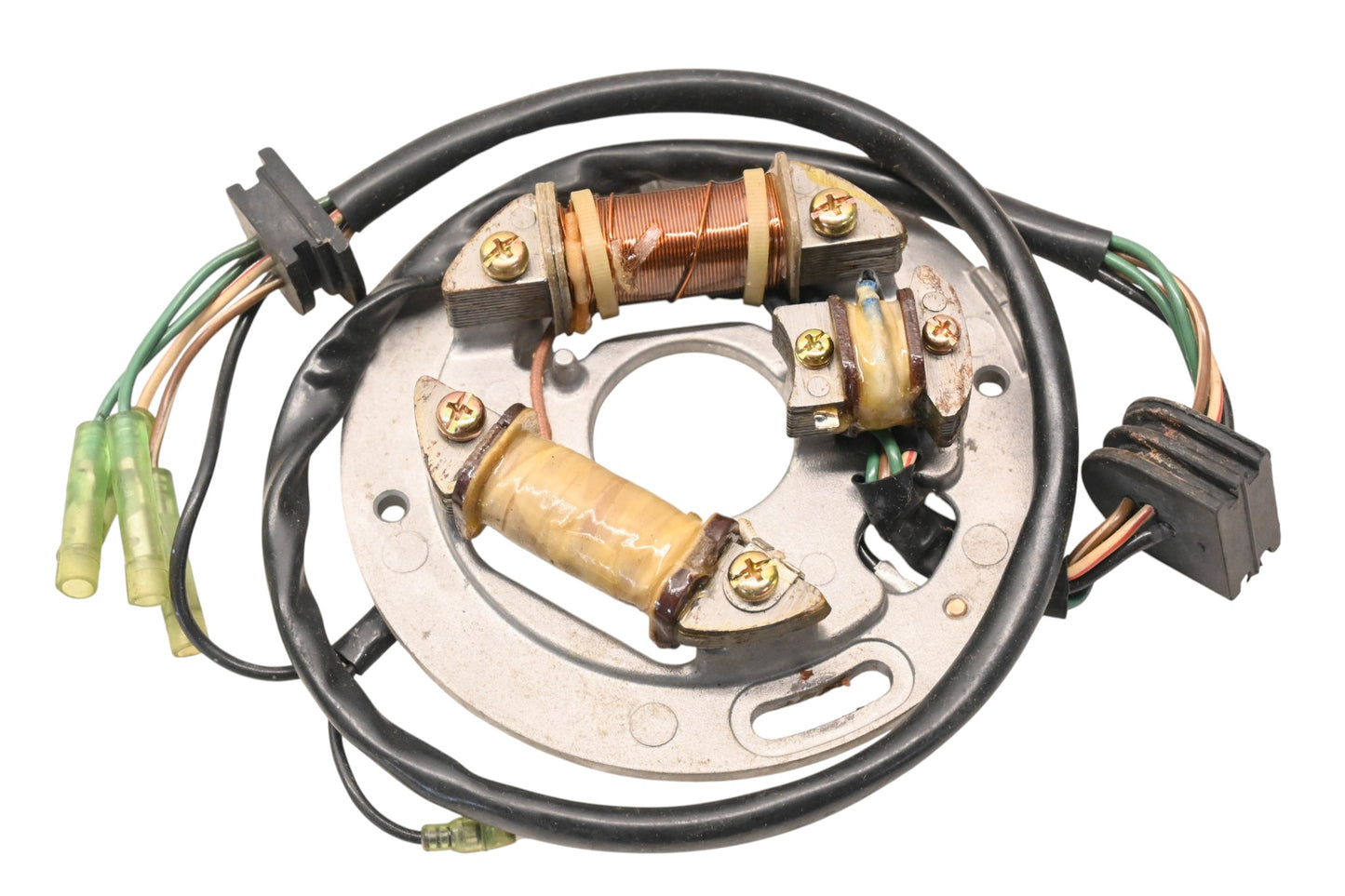 New OEM Yamaha 6R7-85560-00-00 Stator NOS