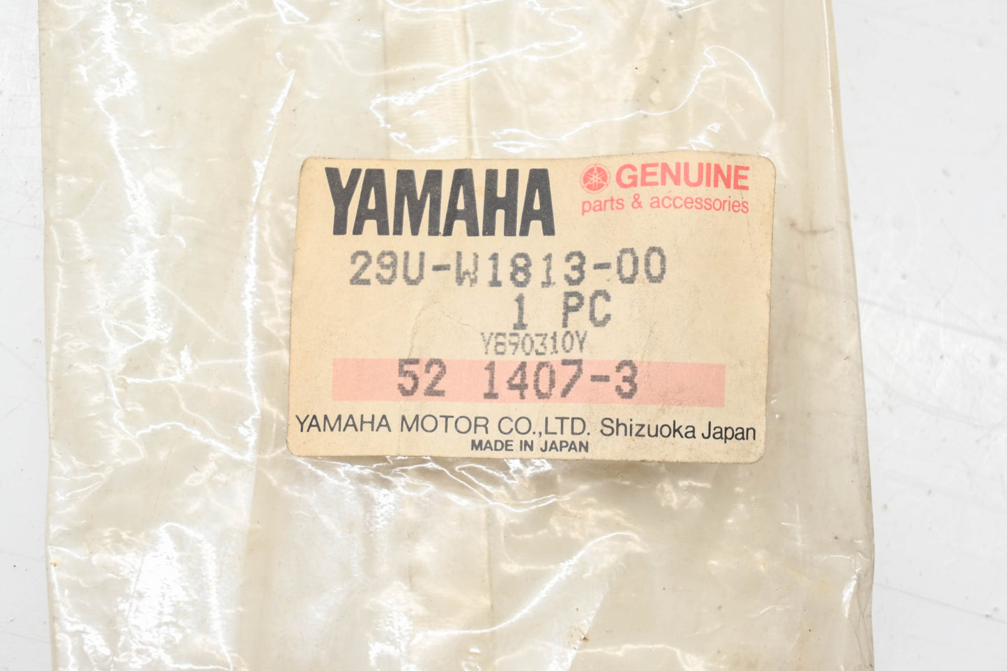 New OEM Yamaha 29U-W1813-00-00 Shift Shaft NOS
