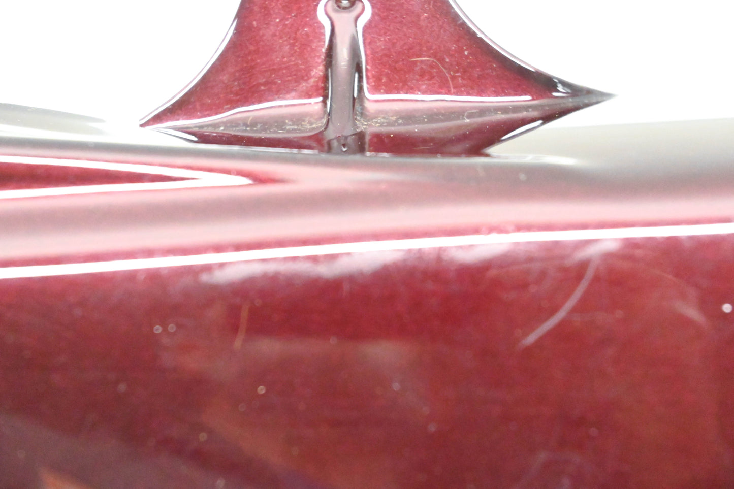 New OEM Yamaha 2L0-21721-H9-00, 2L0-21721-H9 Dark Burgandy Left Side Cover NOS