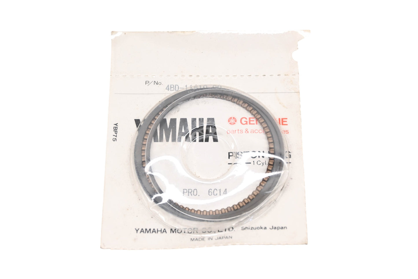 New OEM Yamaha 4BD-11610-00-00 Piston Ring Kit NOS