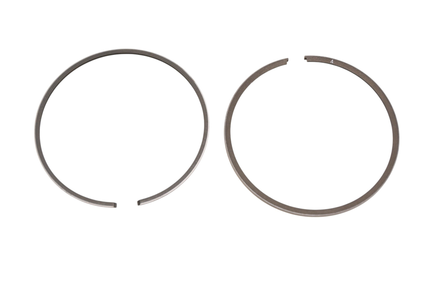New OEM Yamaha 438-11610-40-00 Piston Ring Kit NOS