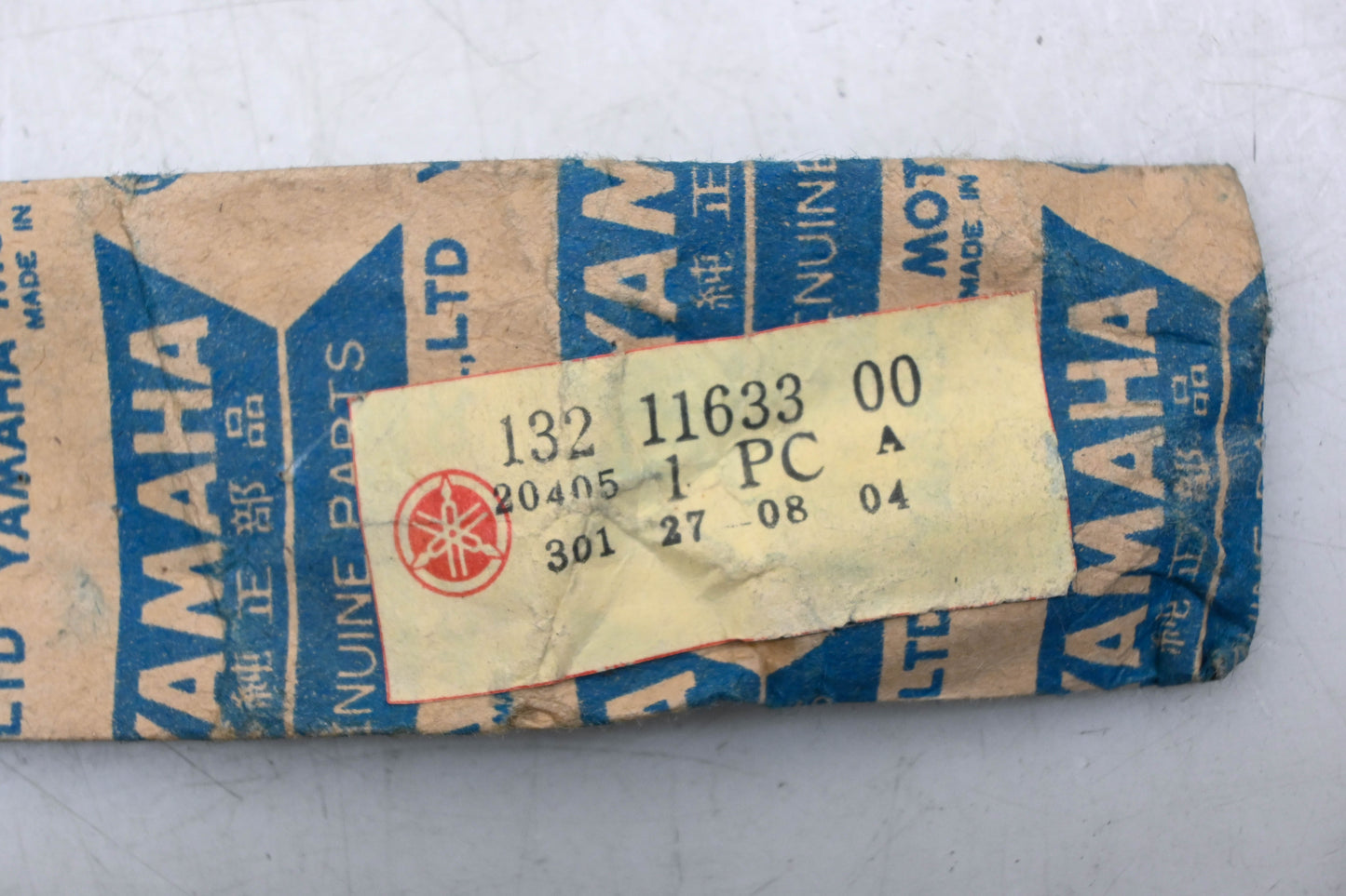 New OEM Yamaha 132-11633-00-00 Piston Wrist Pin NOS