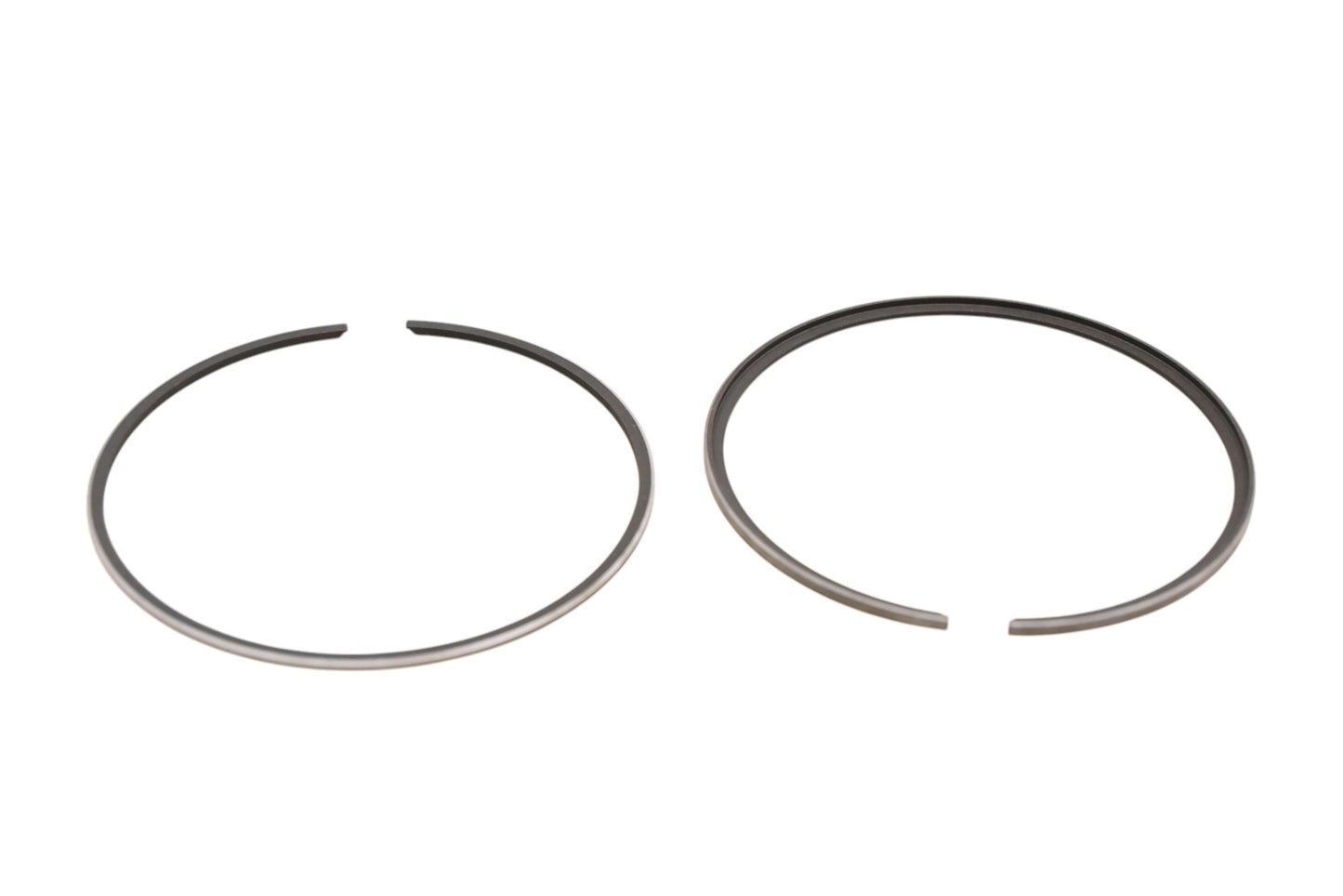 New OEM Yamaha 438-11610-40-00 Piston Ring Kit NOS