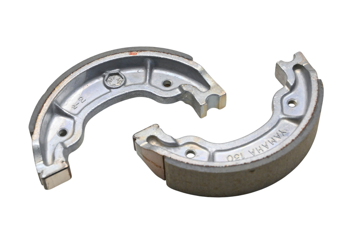 New OEM Yamaha 3KG-W2536-00-00 Brake Shoe Kit NOS
