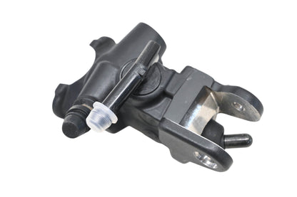 New OEM Yamaha 5VY-W2587-00-00 Front Brake Master Cylinder NOS