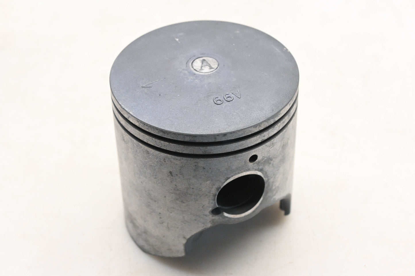 New OEM Yamaha 66V-11631-00-A0 Piston NOS