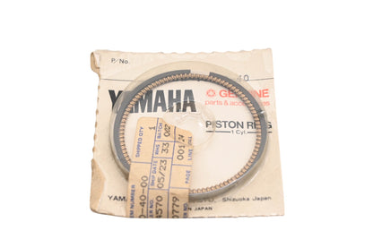 New OEM Yamaha 3HE-11610-40-00 Piston Ring Kit NOS