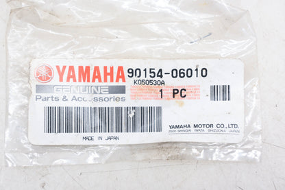 New OEM Yamaha 90154-06010-00 Binding Screws Qty 2 NOS