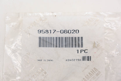 New OEM Yamaha 95817-06020-00 Flange Bolt NOS