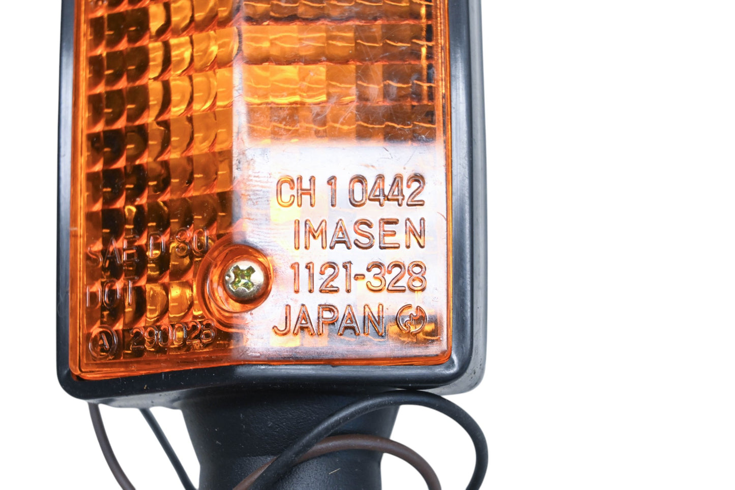 New OEM Yamaha 3MW-83330-00-00, 1121-328, CH10442 Amber Short Stem Turn Signal Assembly NOS