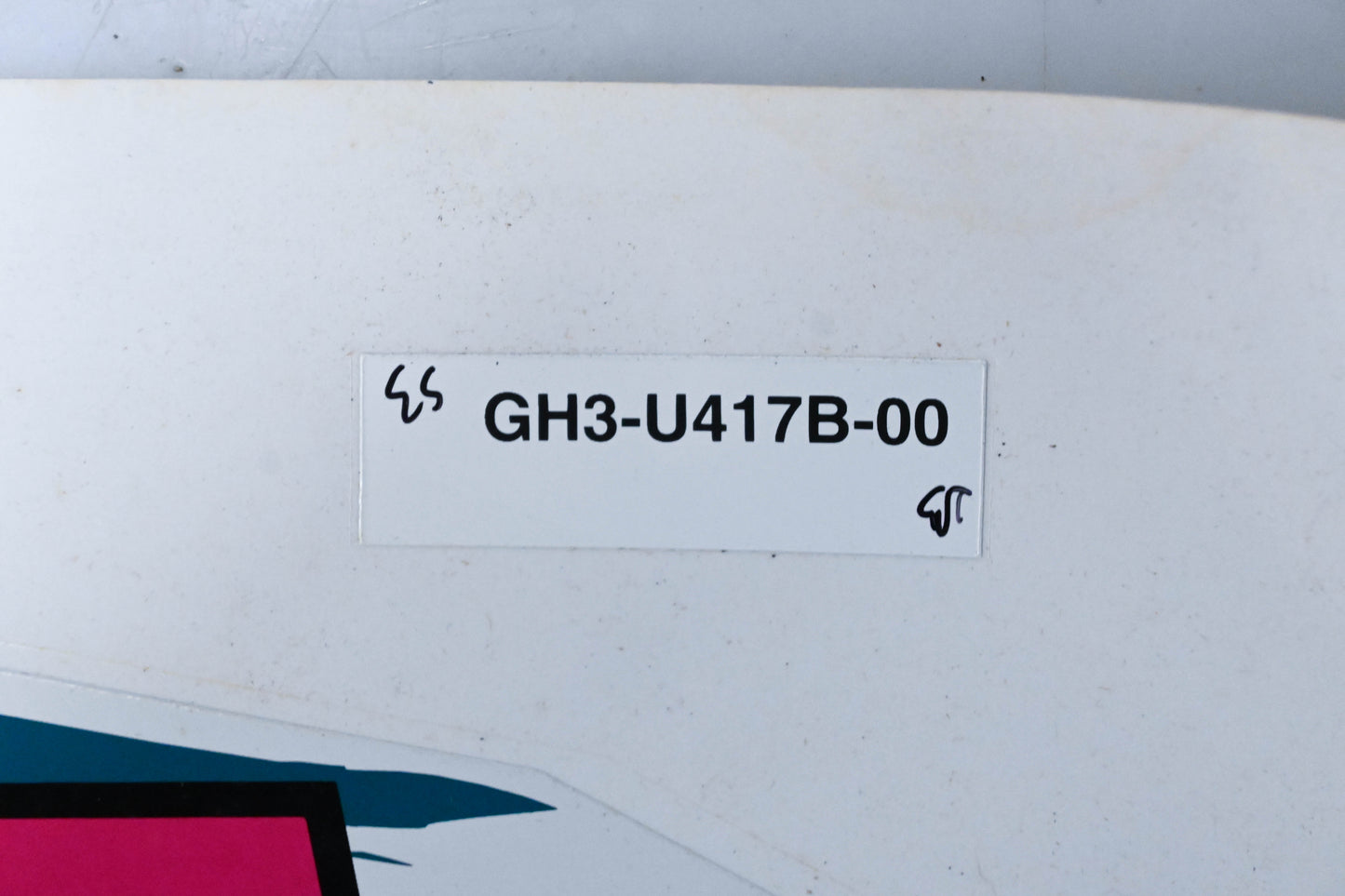New OEM Yamaha GH3-U417B-00-00 Wave Venture Lefthand Graphic #1 Decal NOS