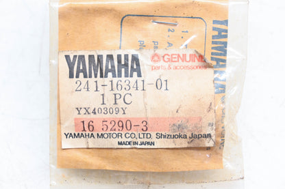 New OEM Yamaha 241-16341-01-00 Push Screw NOS