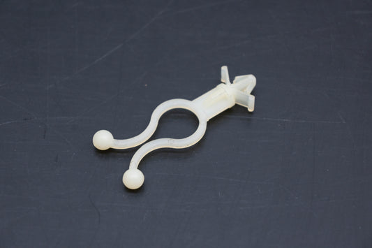 New OEM Yamaha 90464-11816-00 Clamp Clip NOS