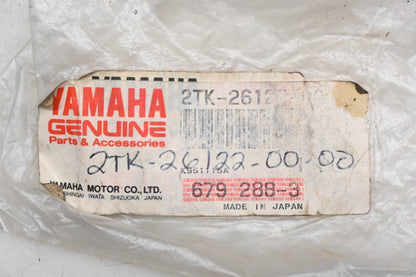 New OEM Yamaha 2TK-26122-00-00 Righthand Handlebar Clip NOS