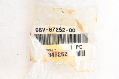 New OEM Yamaha 66V-67252-00-00 Throttle Cable NOS
