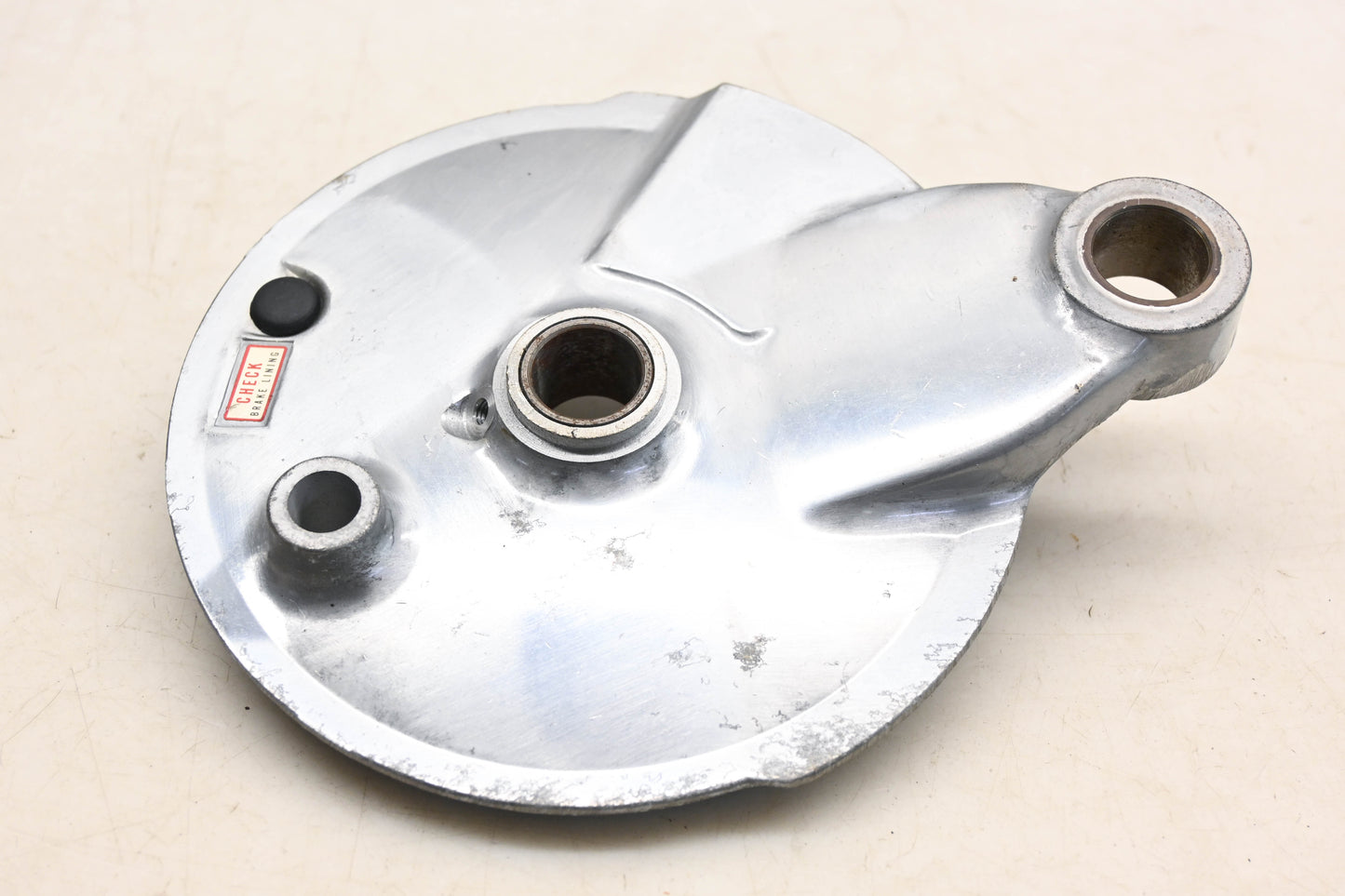 New OEM Yamaha 438-25320-10-00 Rear Brake Shoe Plate NOS