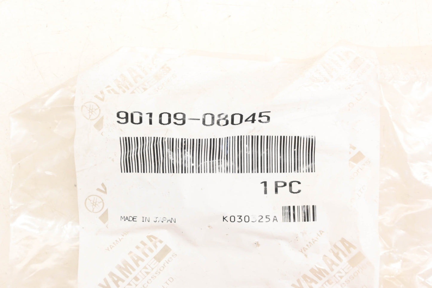New OEM Yamaha 90109-08045-00 Bolt NOS