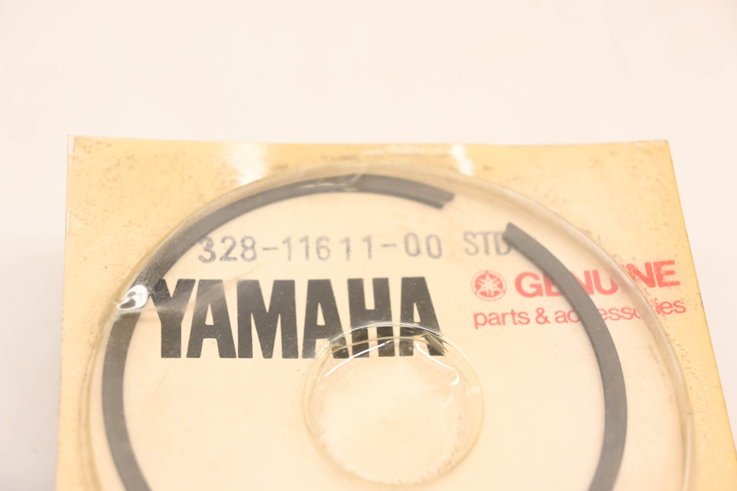 New OEM Yamaha 328-11611-00-00 Piston STD Ring NOS