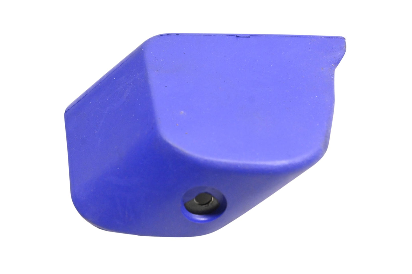 New OEM Yamaha GE2-62574-30-00 Blue Gunwale Stern Cap NOS